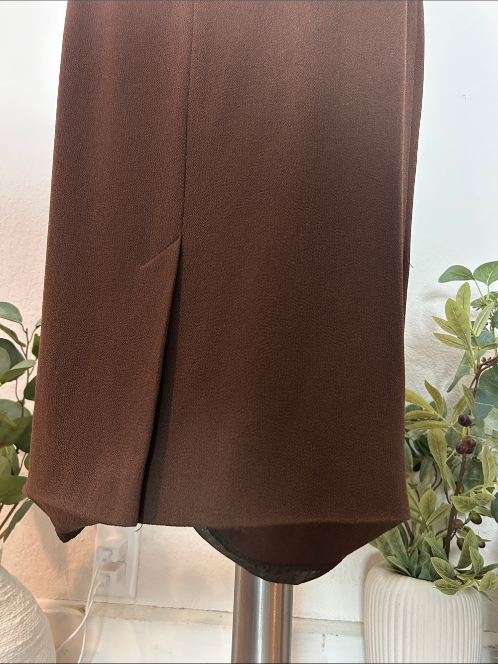 Anne Klein, sz 8, GUC, brown sheath dress with belt loops - Picture 5 of 8